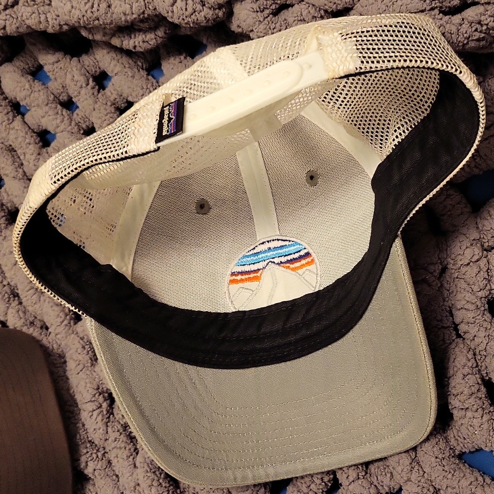 Patagonia hat bundle - Picture 6 of 9